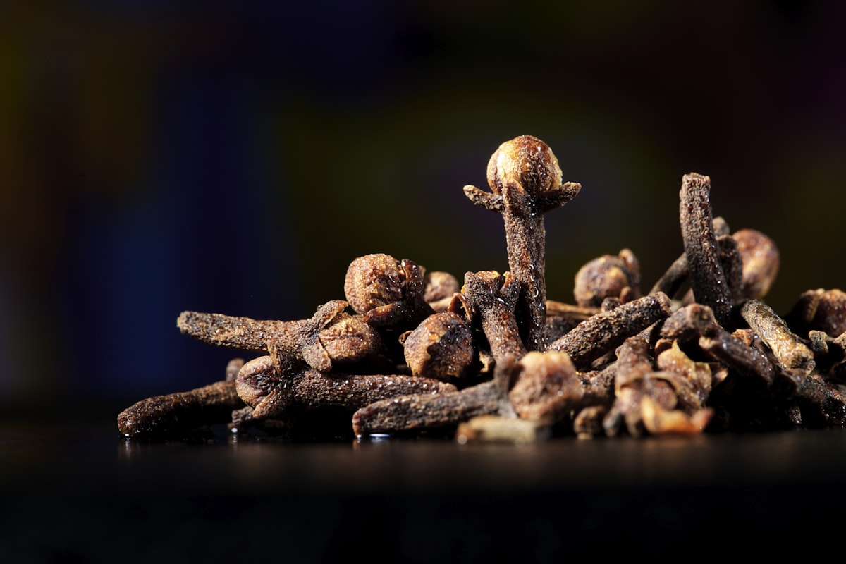 Cloves